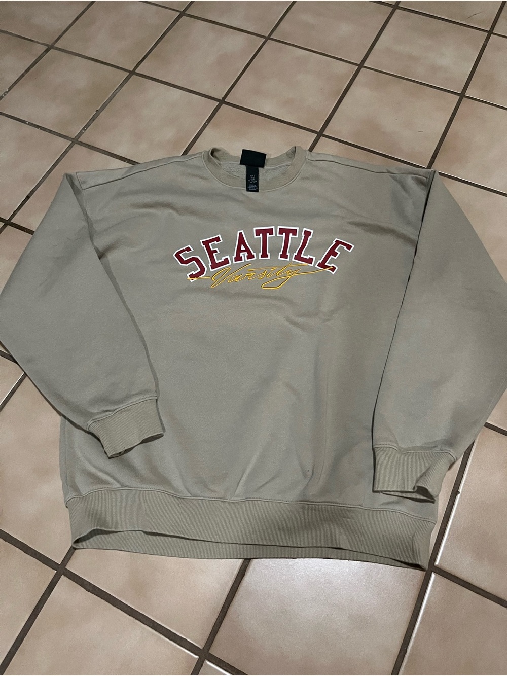 H&M Beige Crewneck Sweatshirt with Red and Yellow Seattle Script
